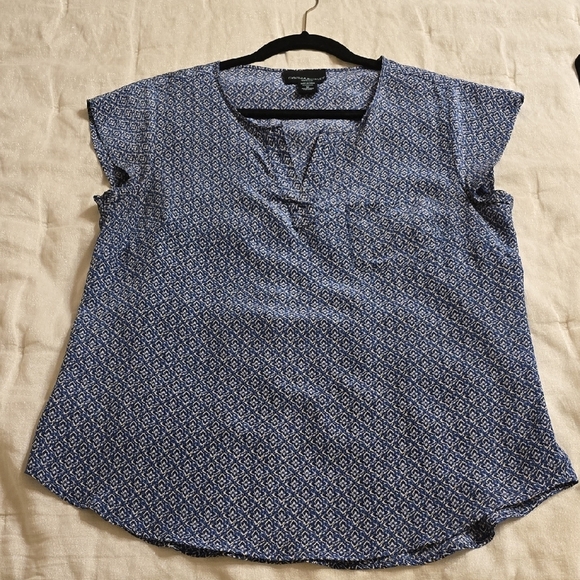 Cynthia Rowley Silk Blue Geometric Blouse - Picture 7 of 12